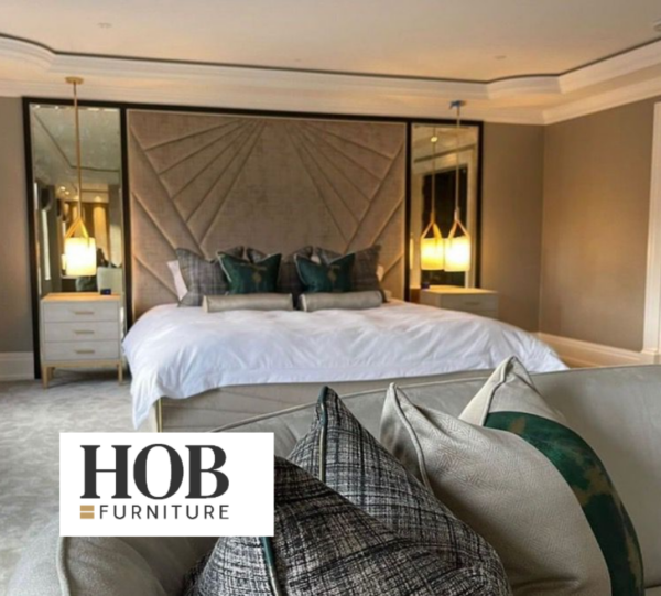 Luxury Diamond bed complete with mirrors