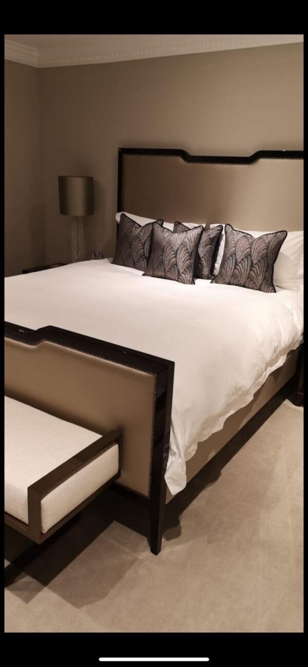 Washington curve Bed