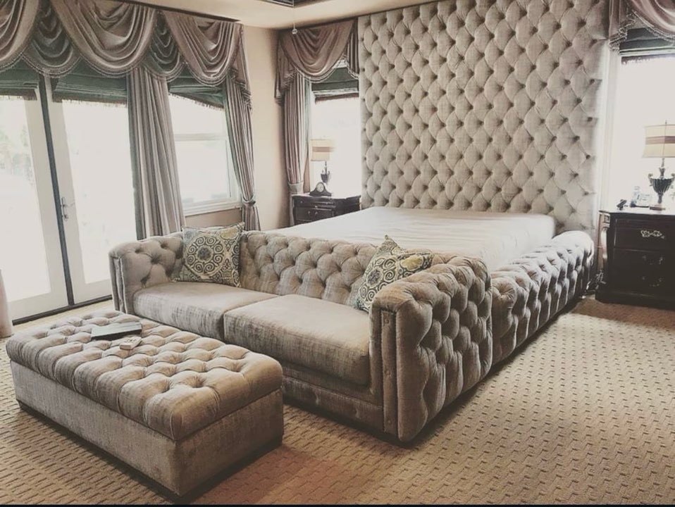 Grand Royal bed