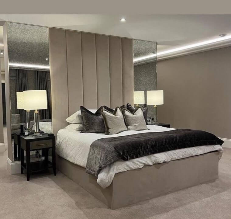 Luxury Charlie bed complete with mirrors
