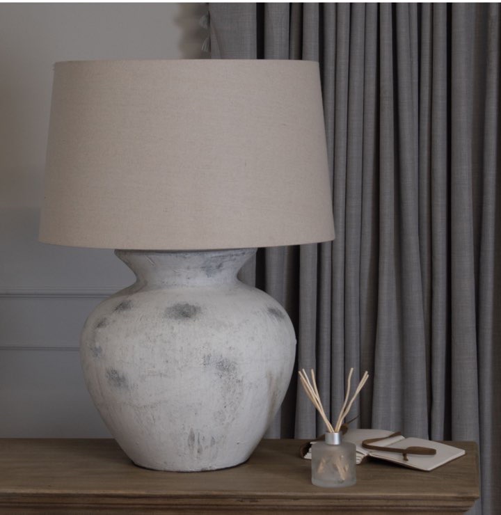 Antique white Lamp