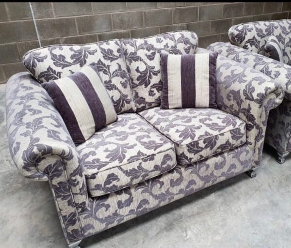 Royal Windsor sofa in floral grey