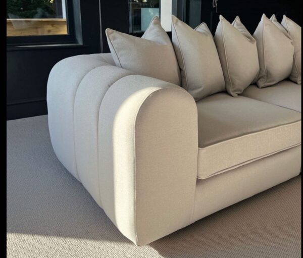 Oyster sofa 3 plus 2 seater