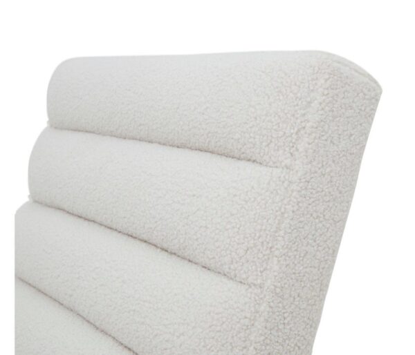 Compton boucle chair