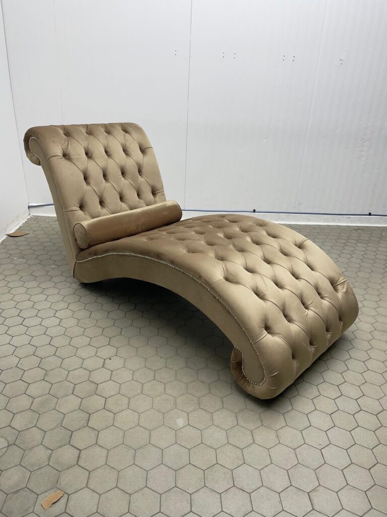 Yasmin chaise lounge