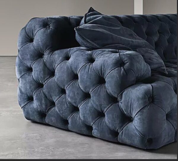 Fully chesterfield extra depth sofa