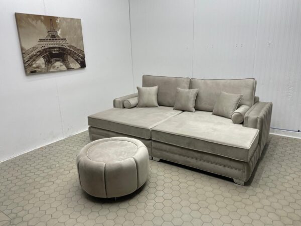 Thomas snuggle cinema sofa