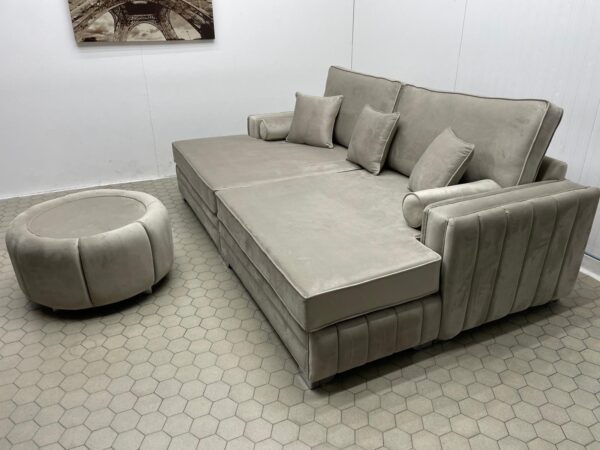 Thomas snuggle cinema sofa