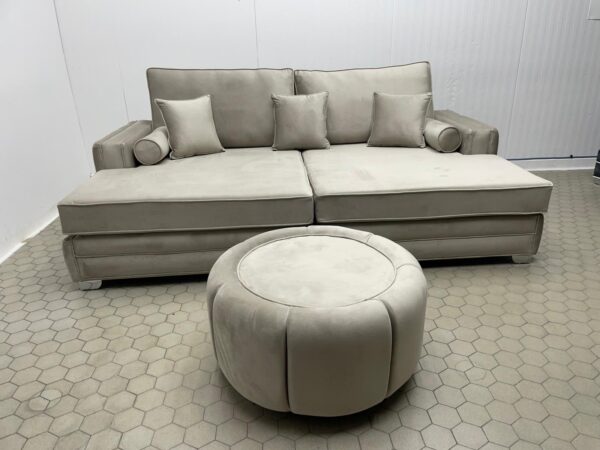 Thomas snuggle cinema sofa
