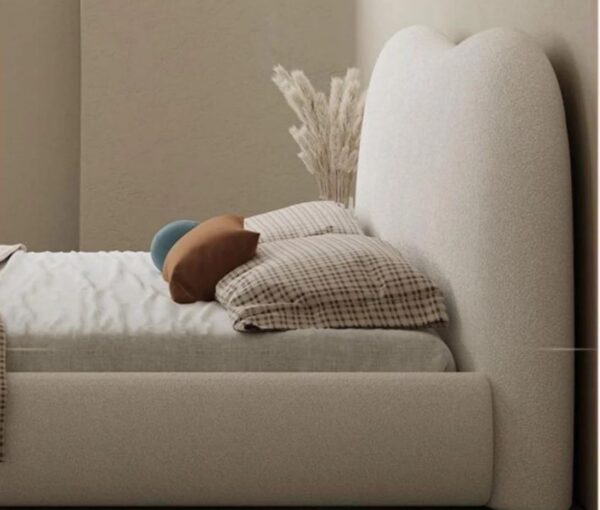 Wave Bed displayed in Boucle