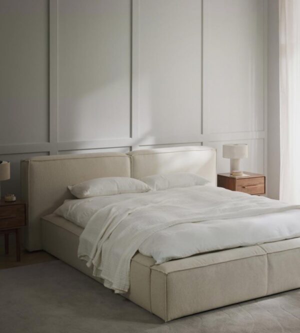 Grand Amber bed