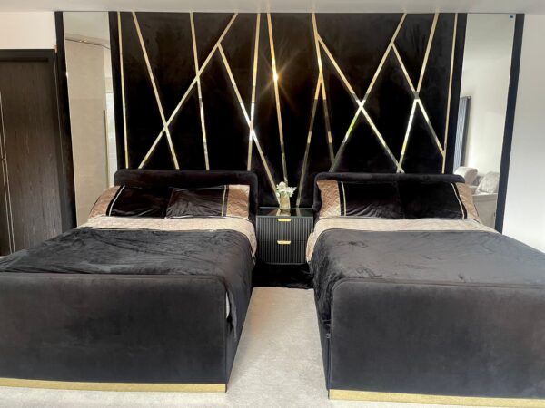 Grand Hyatt Bed