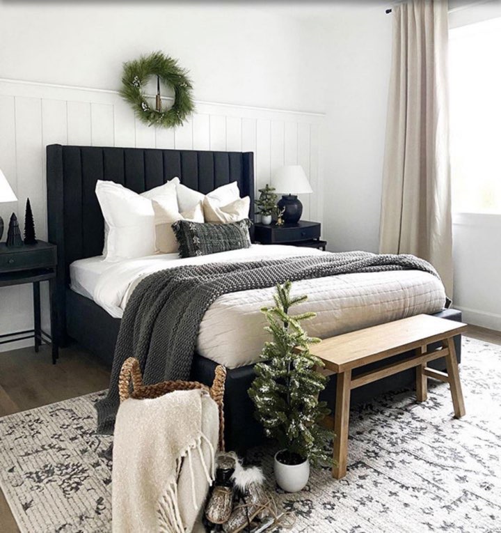 Thomas wing bed