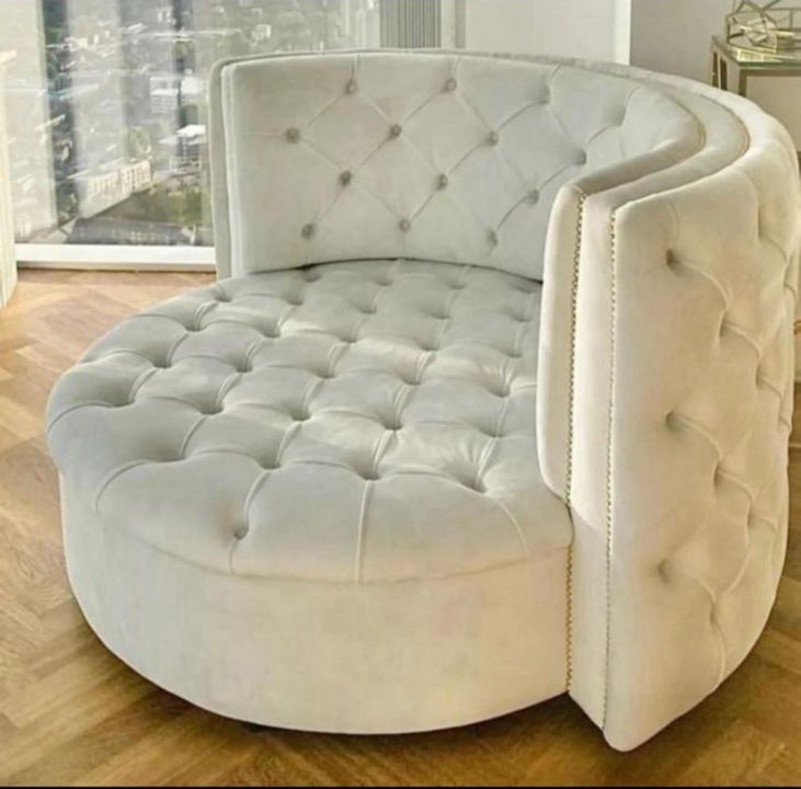 Olivia swivel Chair