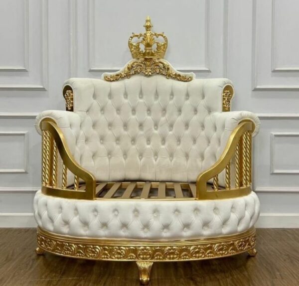 Buckingham Cot