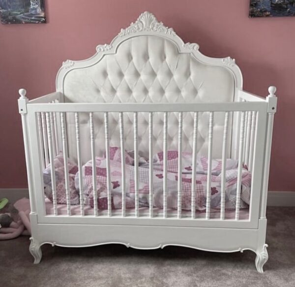 buttoned cot