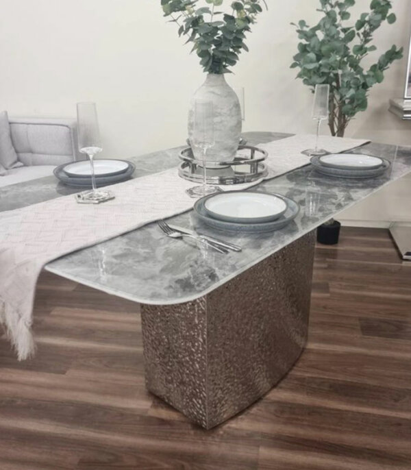Italia Dining Table