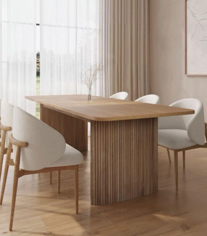 Oslo Extendable Dining Table with Sari Dining Chairs