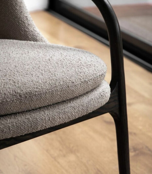 Sephora Accent Chair