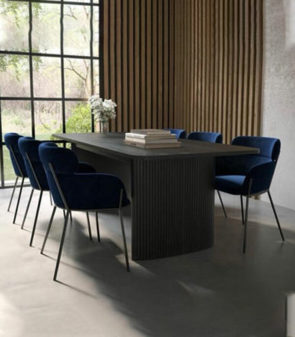 Singapore Dining Table With Chairs