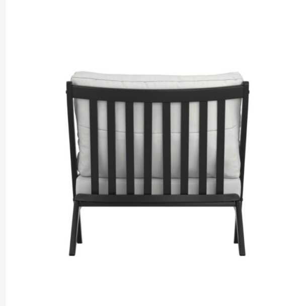 Hannah chair