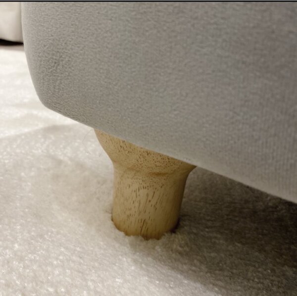 Ascott acent chair