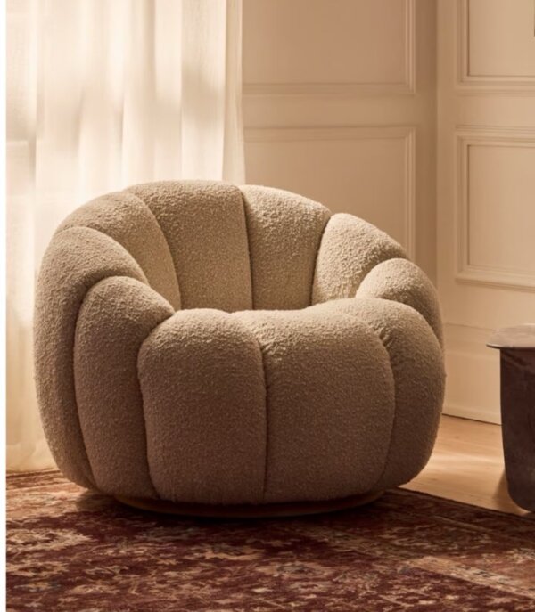 Pumpkin swivel chair