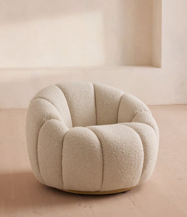 Pumpkin swivel chair