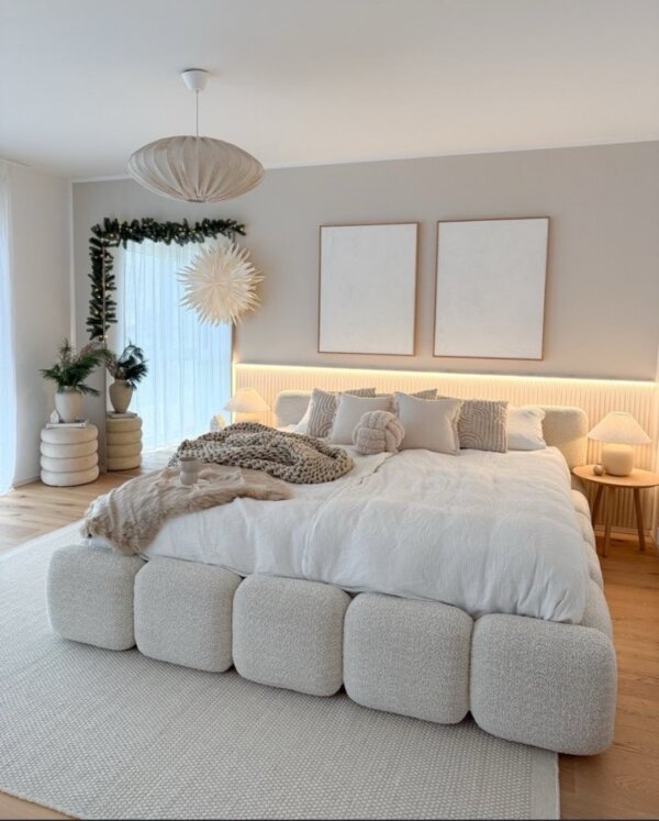 Portland cloud bed