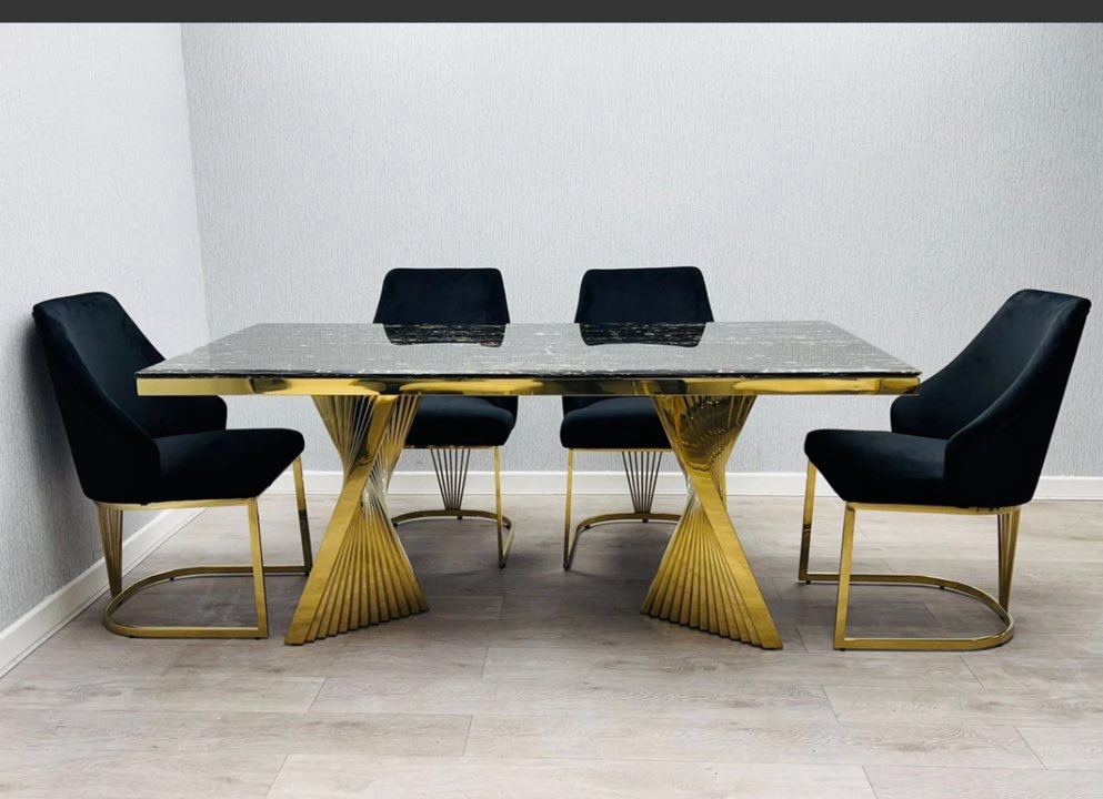 dining table with Malta chair