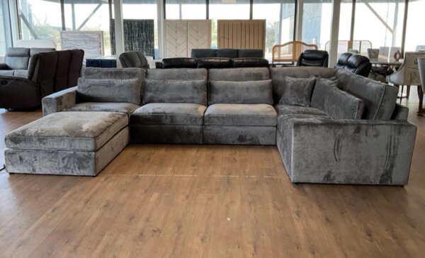 Kennington sectional modular sofa