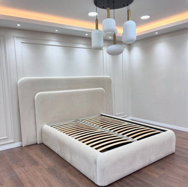 York curved bed