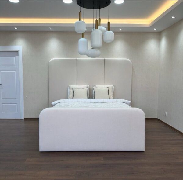 Charles curved bed