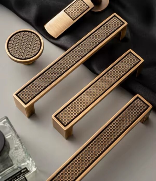 Cairo cabinet handles