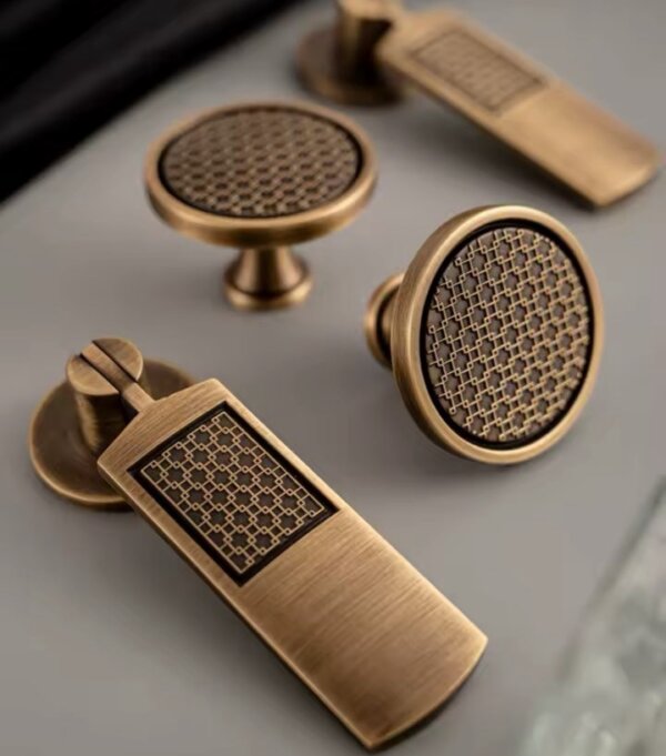Cairo cabinet handles