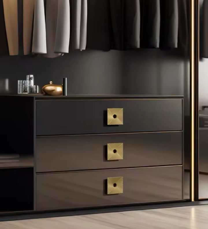 Charles cabinet handles