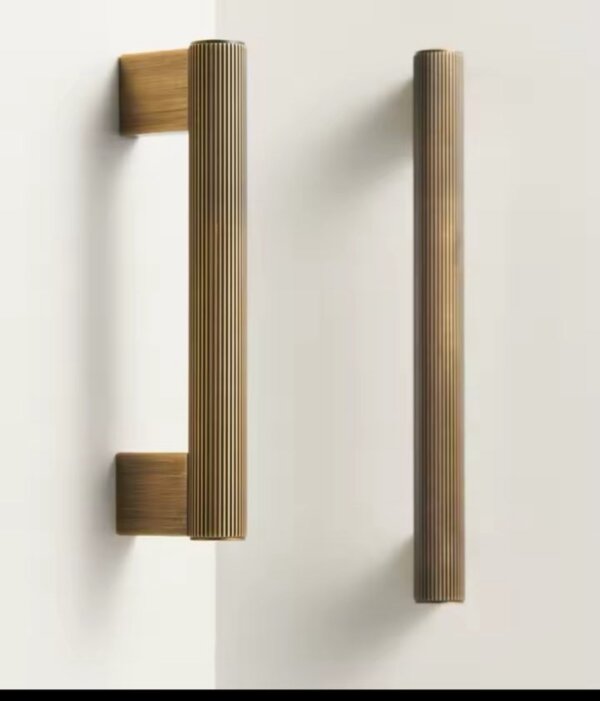 Cheshire cabinet handle
