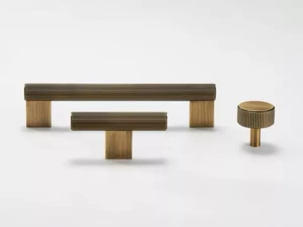 Cheshire cabinet handle