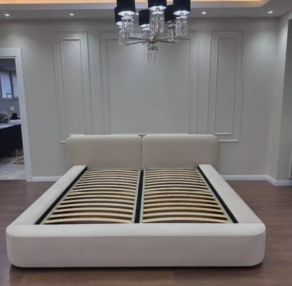 Hilton bed